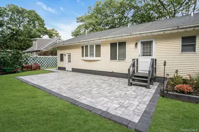 26 Williams Avenue, Holtsville, NY 11742 - Photo 39