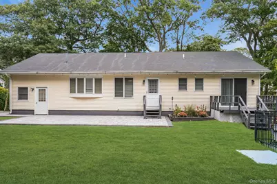 26 Williams Avenue, Holtsville, NY 11742 - Photo 45