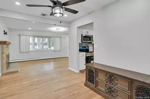 26 Williams Ave, Holtsville, NY 11742 - Photo 23