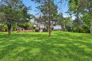 83 McGaw Ave, Lake Grove, NY 11755 - Photo 33
