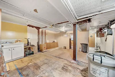 1934 Benedict Avenue, Bronx, NY 10462 - Photo 33