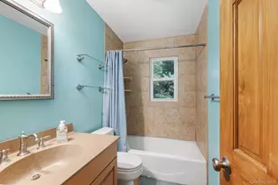 10 Alpine Dr, Wappingers Falls, NY 12590 - Photo 9