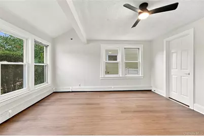 98 Willow Avenue, Hempstead, NY 11550 - Photo 23
