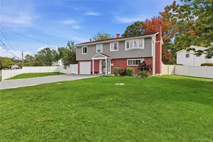 266 Riddle St, Brentwood, NY 11717 - Photo 17