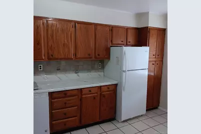 200 Hilton Avenue #30, Hempstead, NY 11550 - Photo 11