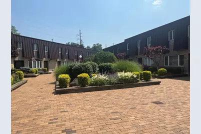 200 Hilton Avenue #30, Hempstead, NY 11550 - Photo 27
