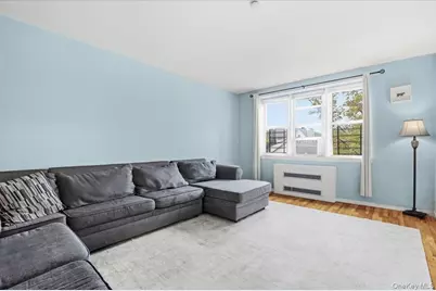 4380 Vireo Avenue #4T, Bronx, NY 10470 - Photo 5