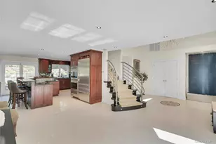 25 Oriole Way, Dix Hills, NY 11746 - Photo 5
