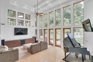 25 Oriole Way, Dix Hills, NY 11746 - Photo 25