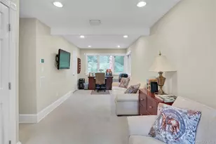 25 Oriole Way, Dix Hills, NY 11746 - Photo 27