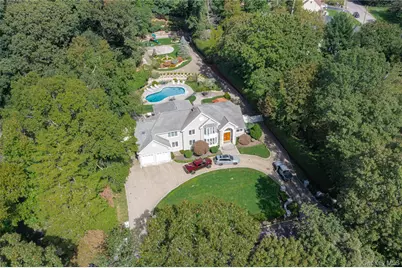 25 Oriole Way, Dix Hills, NY 11746 - Photo 49