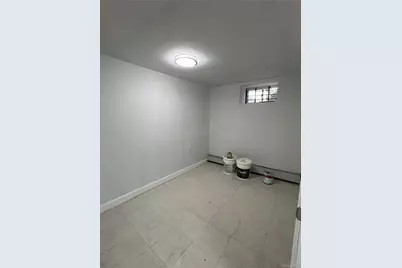 110-20 Union Hall Street, Jamaica, NY 11433 - Photo 35