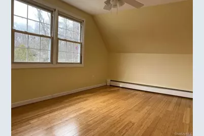 63 Hastings Drive, Stony Brook, NY 11790 - Photo 11