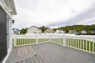 6 Stonewall Cir, Poughkeepsie, NY 12603 - Photo 23