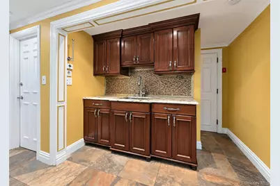 685 Carlls Path, Deer Park, NY 11729 - Photo 15