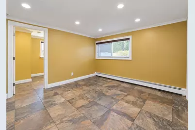 685 Carlls Path, Deer Park, NY 11729 - Photo 19