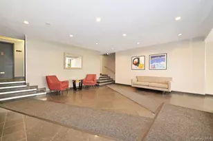 3 Birchwood Ct, Mineola, NY 11501 - Photo 9