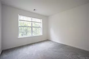 18 Page Ct, Poughkeepsie, NY 12603 - Photo 15