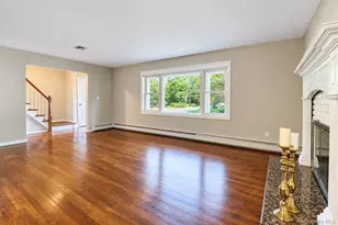2 Salem Dr, Stony Brook, NY 11790 - Photo 7