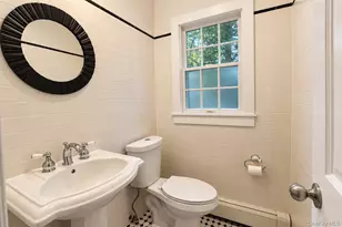 2 Salem Dr, Stony Brook, NY 11790 - Photo 15