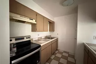 2 School St, Poughkeepsie, NY 12601 - Photo 9