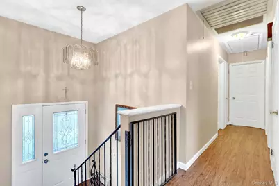 208 Raider Street, West Babylon, NY 11704 - Photo 3