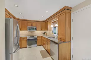 235 Mountain Rd, Port Jervis, NY 12771 - Photo 5