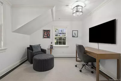 238 Pondfield Road, Bronxville, NY 10708 - Photo 23