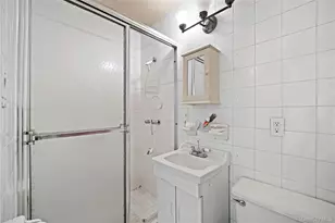160 Diamond St, Brooklyn, NY 11222 - Photo 13