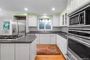1121 North St, White Plains, NY 10605 - Photo 5