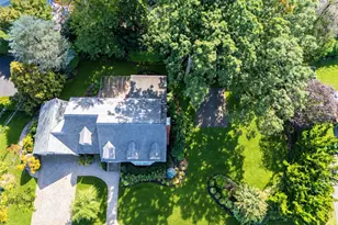 186 Voorhis Ave, Rockville Centre, NY 11570 - Photo 27