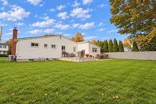 22 5th Ave, Farmingdale, NY 11735 - Photo 23