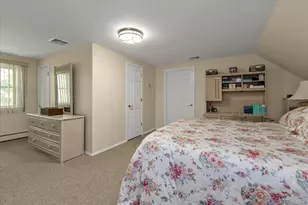 24 Summit Rd, Port Washington, NY 11050 - Photo 17