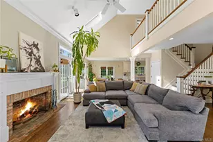 66 Woodlawn Ave, East Moriches, NY 11940 - Photo 7