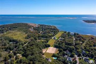 66 Woodlawn Ave, East Moriches, NY 11940 - Photo 39