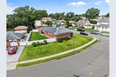 3866 Drake Street, Levittown, NY 11756 - Photo 9