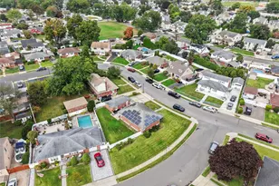 3866 Drake St, Levittown, NY 11756 - Photo 7