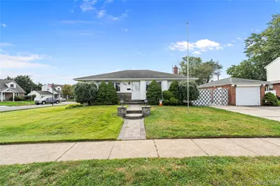 3866 Drake Street, Levittown, NY 11756 - Photo 5