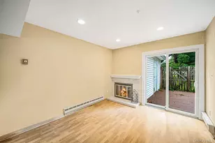 14 Petersburg Ct, Coram, NY 11727 - Photo 5