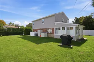 840 Carolyn Ct, Seaford, NY 11783 - Photo 27