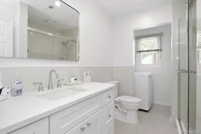 840 Carolyn Court, Seaford, NY 11783 - Photo 17