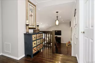 840 Carolyn Ct, Seaford, NY 11783 - Photo 11