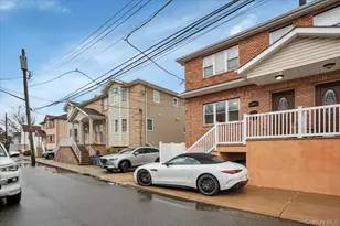 102-03 163rd Dr, Howard Beach, NY 11414 - Photo 3