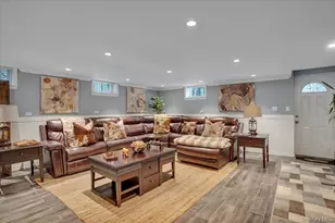 102-03 163rd Dr, Howard Beach, NY 11414 - Photo 15
