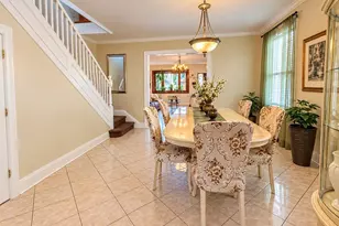 78-08 64th Pl, Glendale, NY 11385 - Photo 5