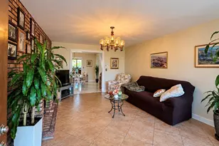 78-08 64th Pl, Glendale, NY 11385 - Photo 3