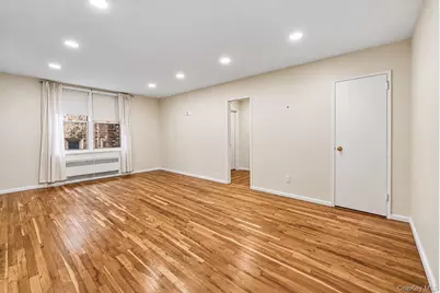 16 Main Street #2Y, East Rockaway, NY 11518 - Photo 3