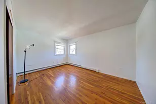 870 Garfield St, Franklin Square, NY 11010 - Photo 15