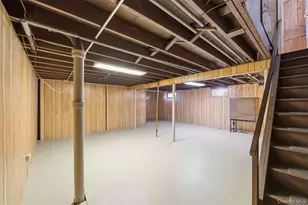 38 Nevinwood Pl, Huntington Station, NY 11746 - Photo 21