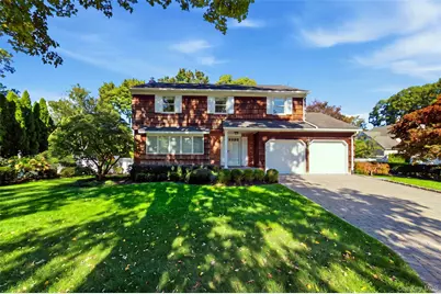 38 Nevinwood Place, Huntington Station, NY 11746 - Photo 1